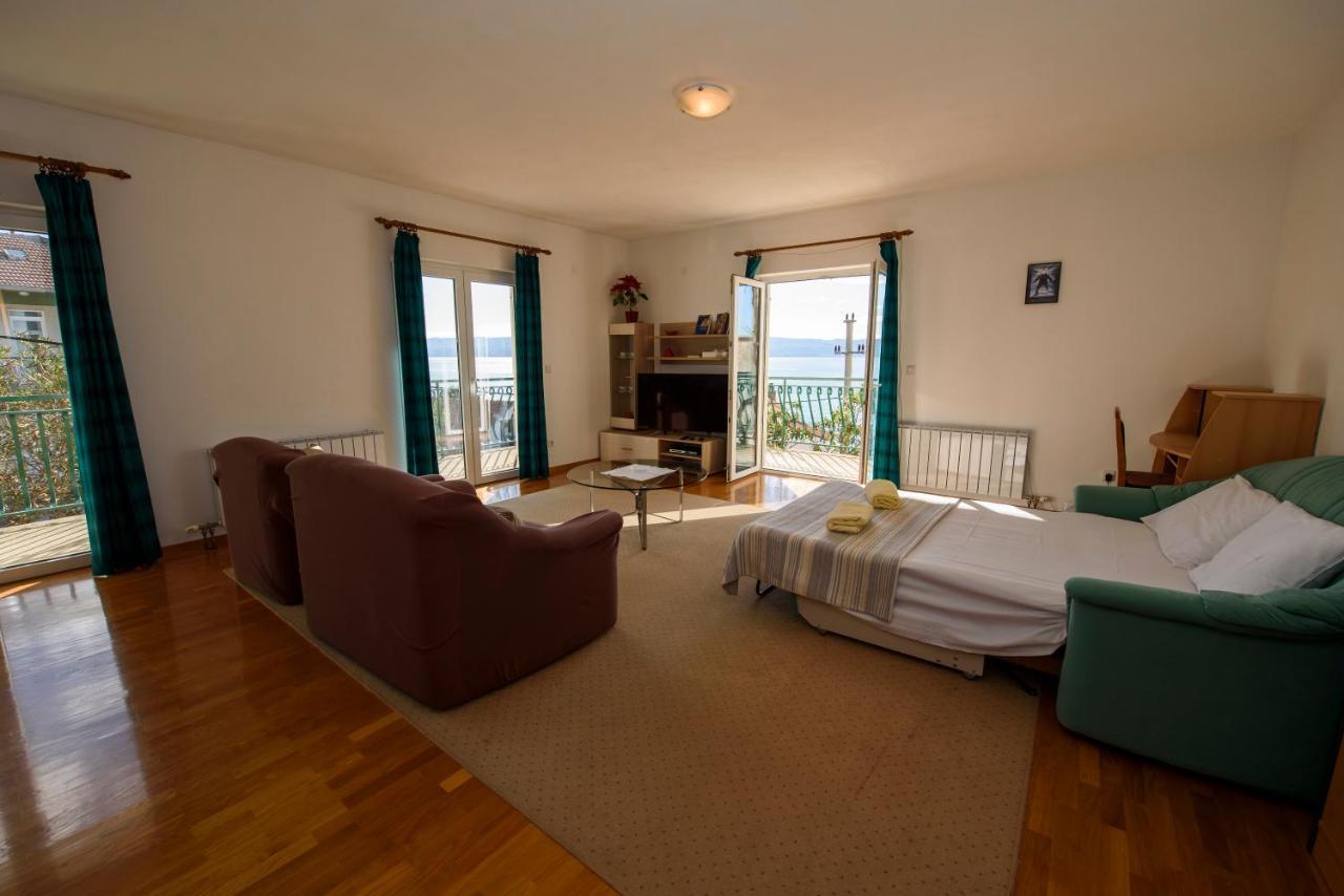 Apartman Mijo - Suhi Potok Jesenice (Split-Dalmatia) Exterior foto